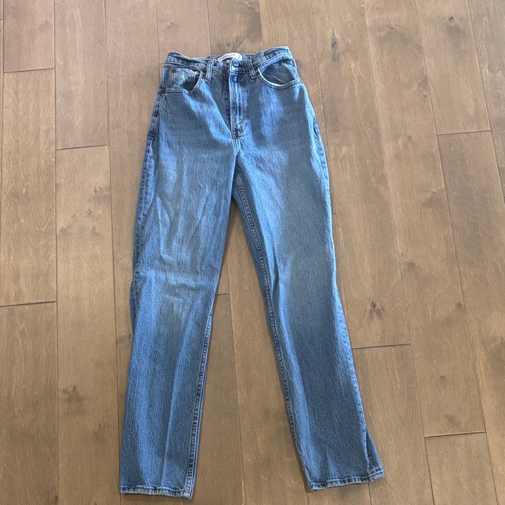 90s women’s jeans